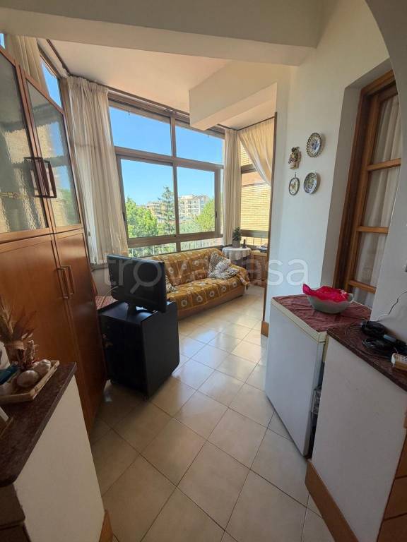 appartamento in vendita a Roma in zona Corviale