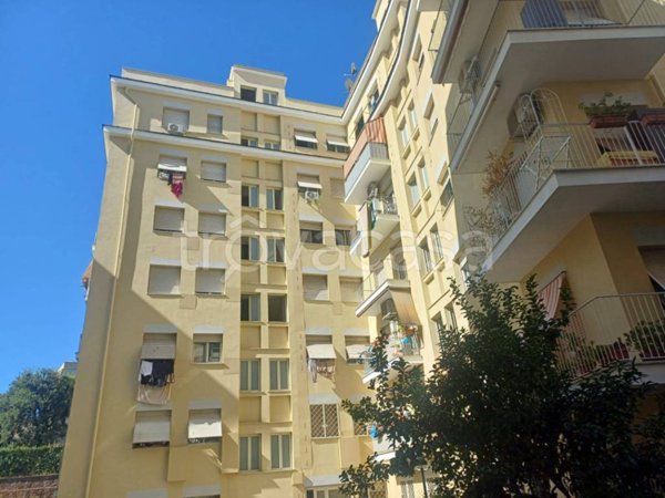 appartamento in vendita a Roma in zona Tuscolano