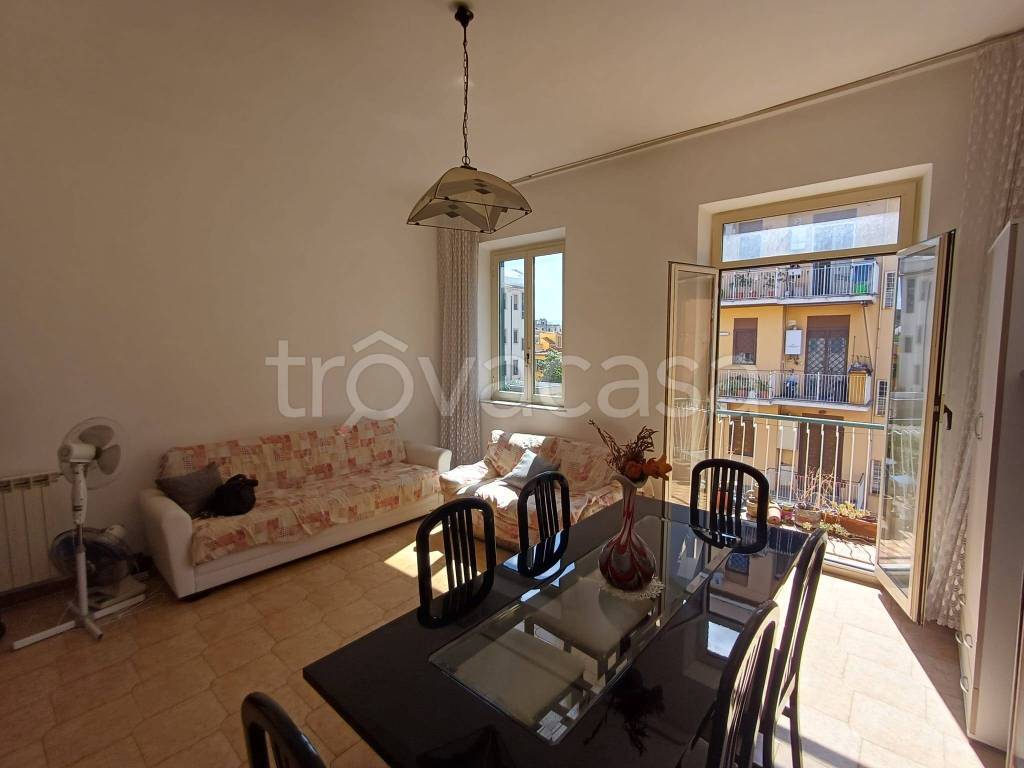 appartamento in vendita a Roma in zona Prenestino-Centocelle