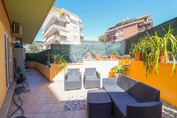 appartamento in vendita a Roma in zona Ostia