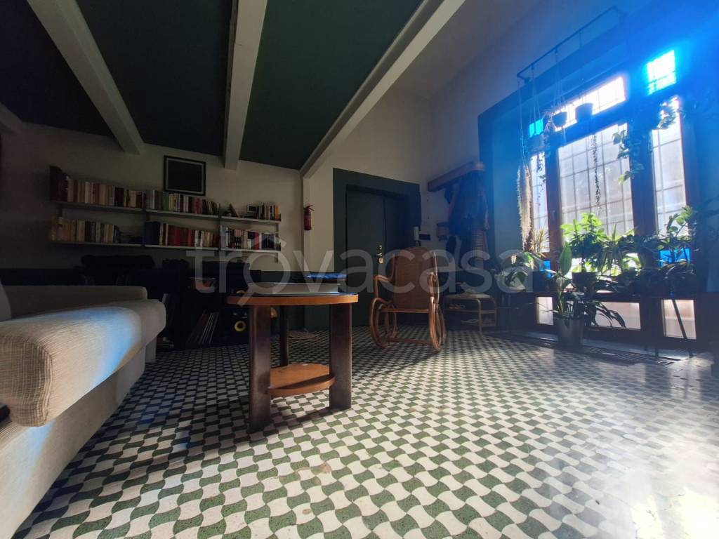 appartamento in vendita a Roma in zona Prenestino-Labicano