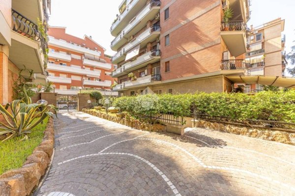 appartamento in vendita a Roma in zona Monte Sacro/Talenti