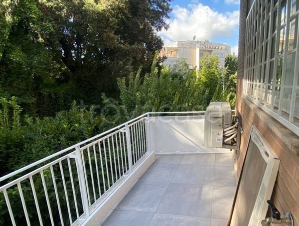 appartamento in vendita a Roma in zona Tor di Quinto