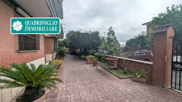 appartamento in vendita a Roma in zona Acilia