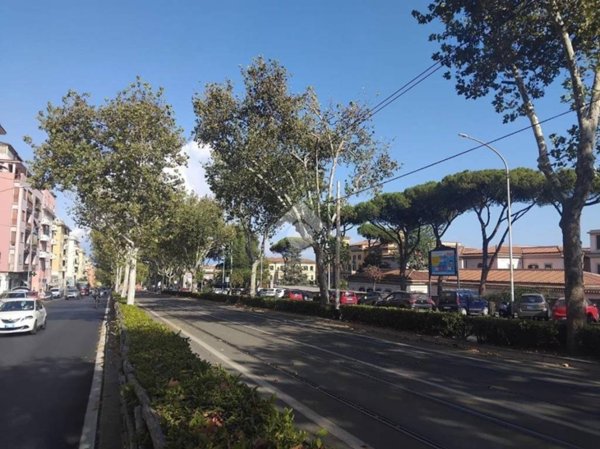 negozio in vendita a Roma in zona Gianicolense