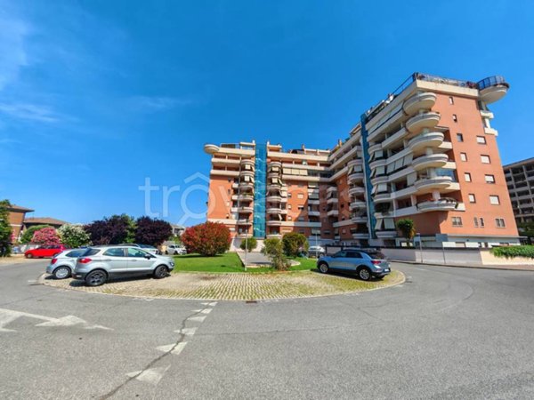 appartamento in vendita a Roma in zona Acilia