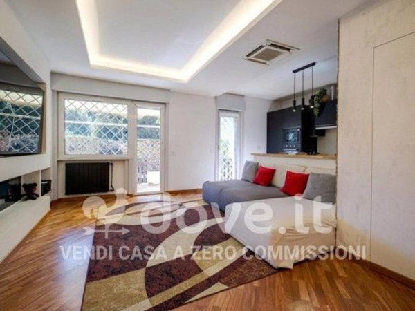 casa indipendente in vendita a Roma in zona Spinaceto