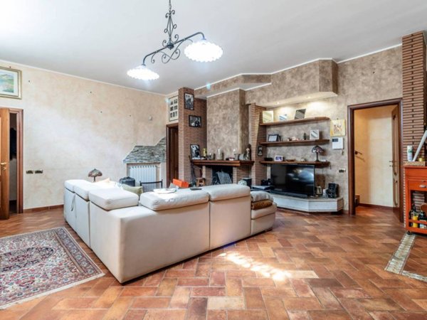 casa indipendente in vendita a Roma in zona Tor Sapienza