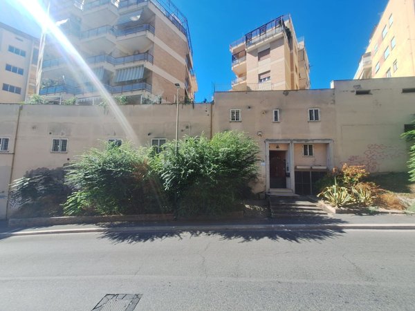appartamento in vendita a Roma in zona Primavalle