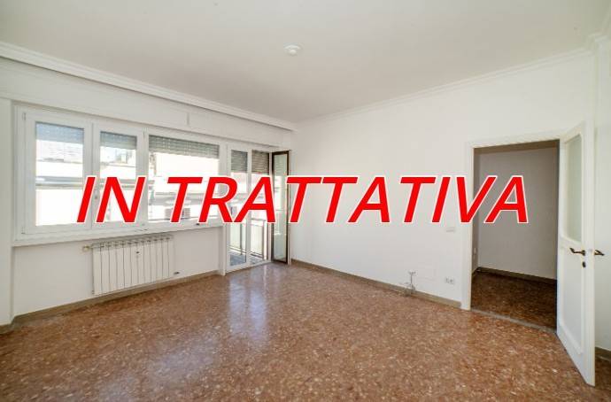appartamento in vendita a Roma in zona Ostiense
