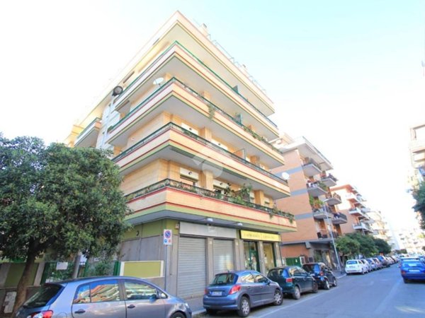 appartamento in vendita a Roma in zona Ostia