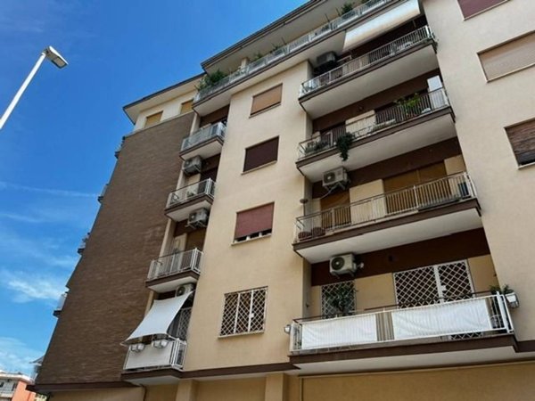 appartamento in vendita a Roma in zona Gianicolense