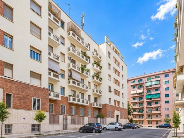 appartamento in vendita a Roma in zona Centro Storico