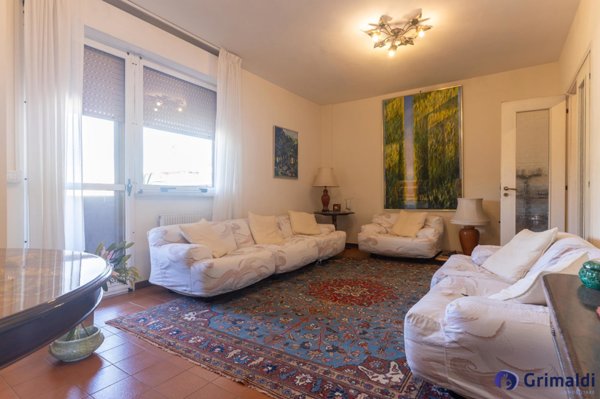 appartamento in vendita a Roma in zona Ardeatino
