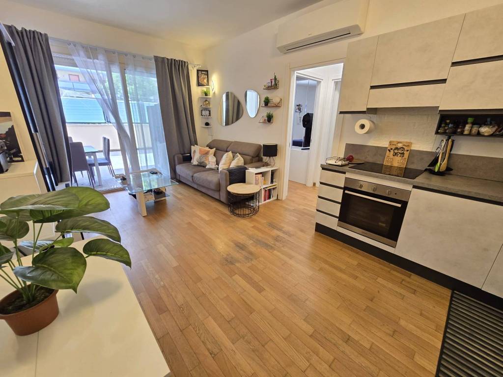 appartamento in vendita a Roma in zona Testaccio