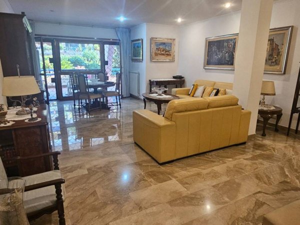 appartamento in vendita a Roma in zona Vigna Murata