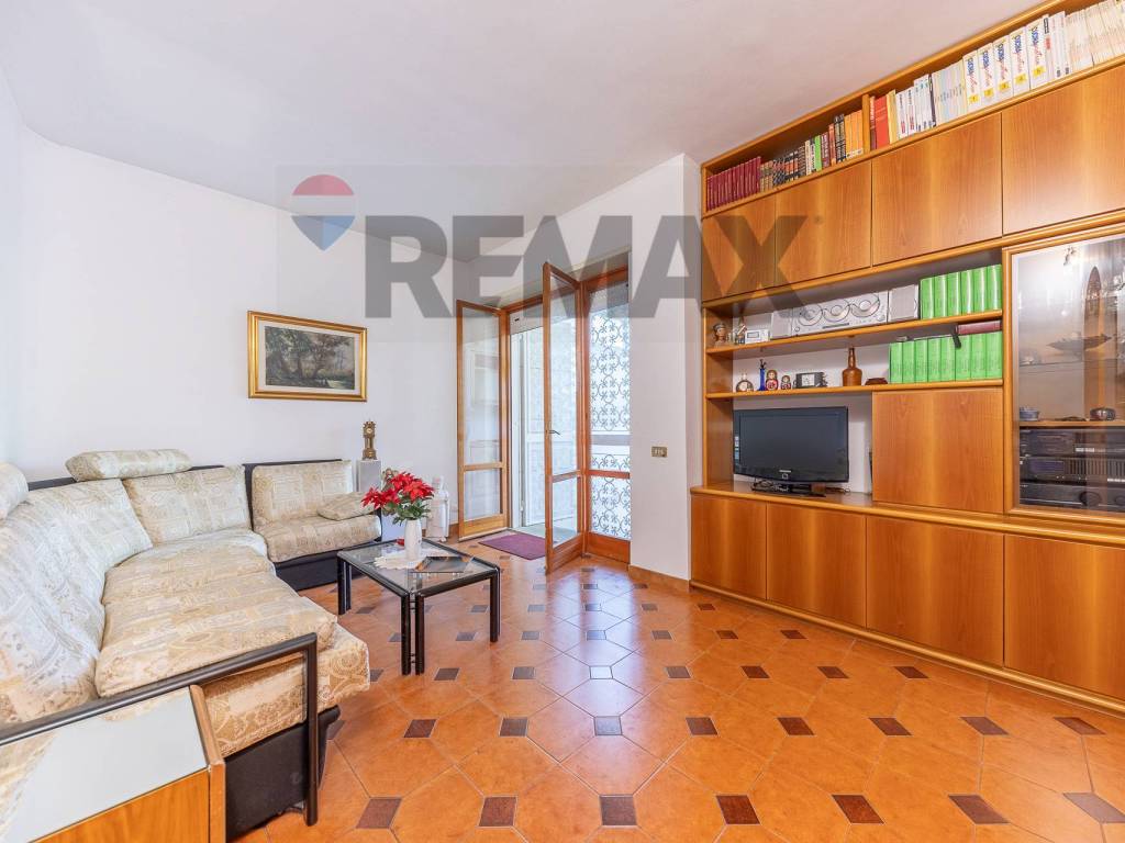 appartamento in vendita a Roma in zona Torre Gaia