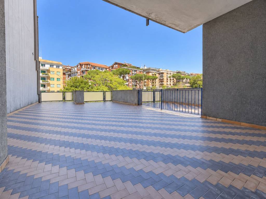 appartamento in vendita a Roma in zona Ardeatino