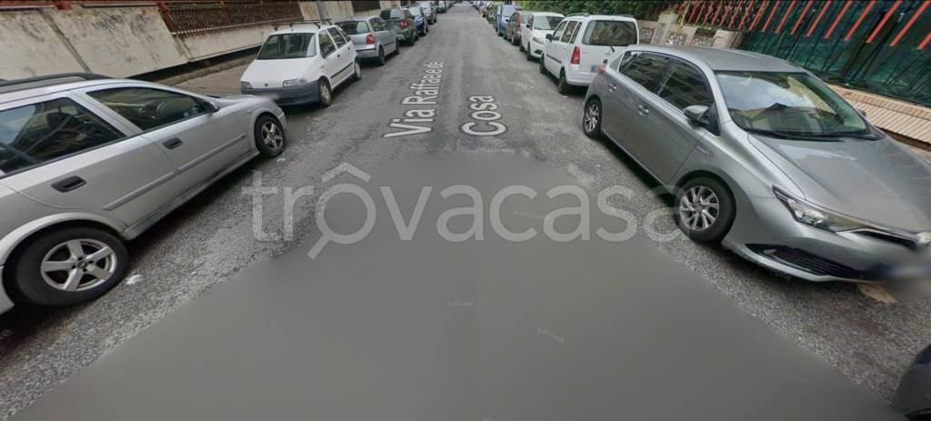 box auto in vendita a Roma in zona Ostia