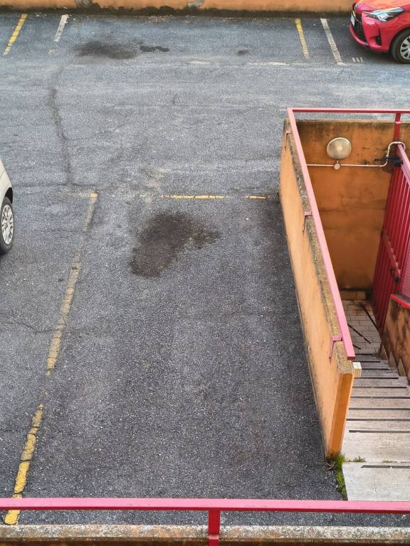 box auto in vendita a Roma in zona Ponte Mammolo