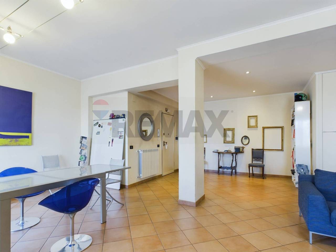appartamento in vendita a Roma in zona Appio Latino