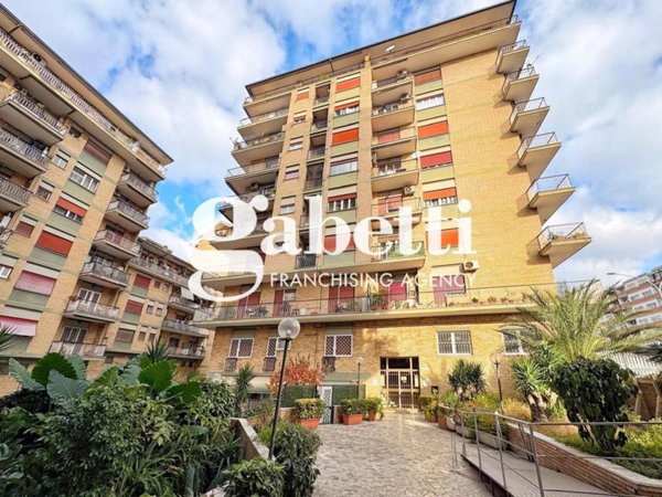 appartamento in vendita a Roma in zona Collatino
