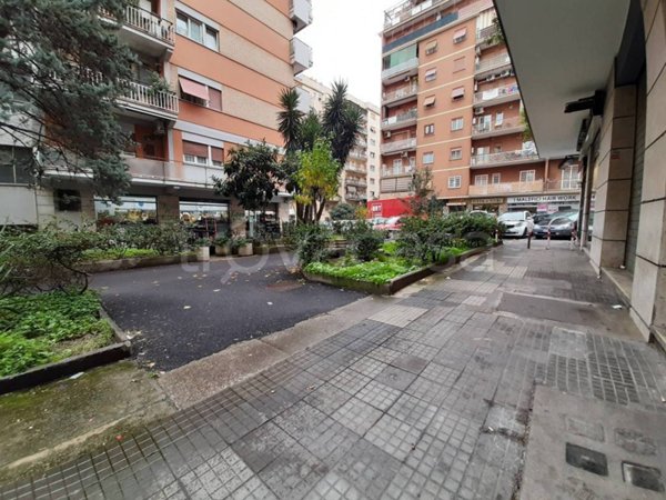 box auto in vendita a Roma in zona Prenestino-Labicano