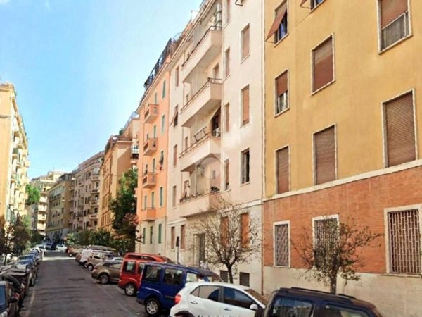 appartamento in vendita a Roma in zona Nomentano