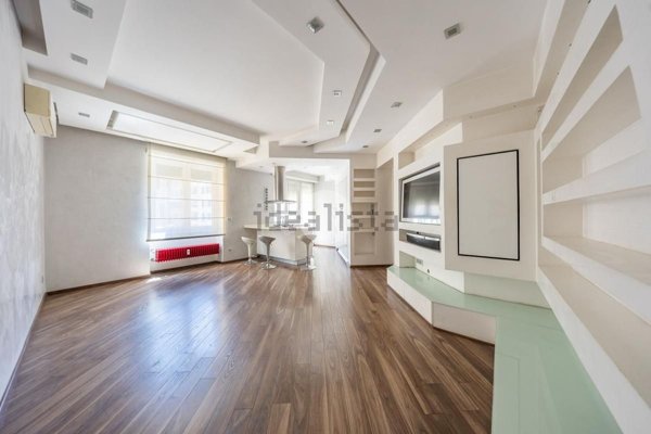 appartamento in vendita a Roma in zona Tuscolano