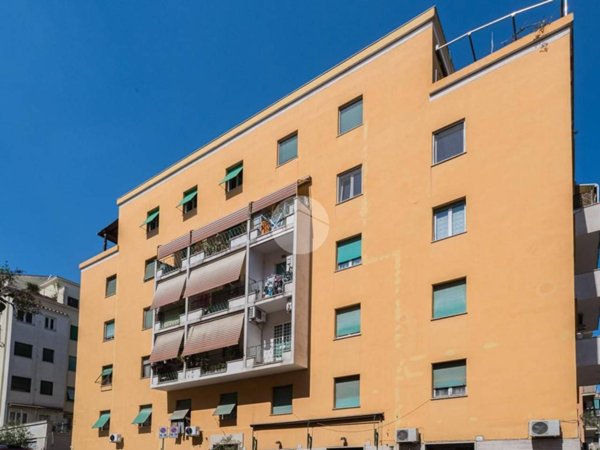 appartamento in vendita a Roma in zona Gianicolense