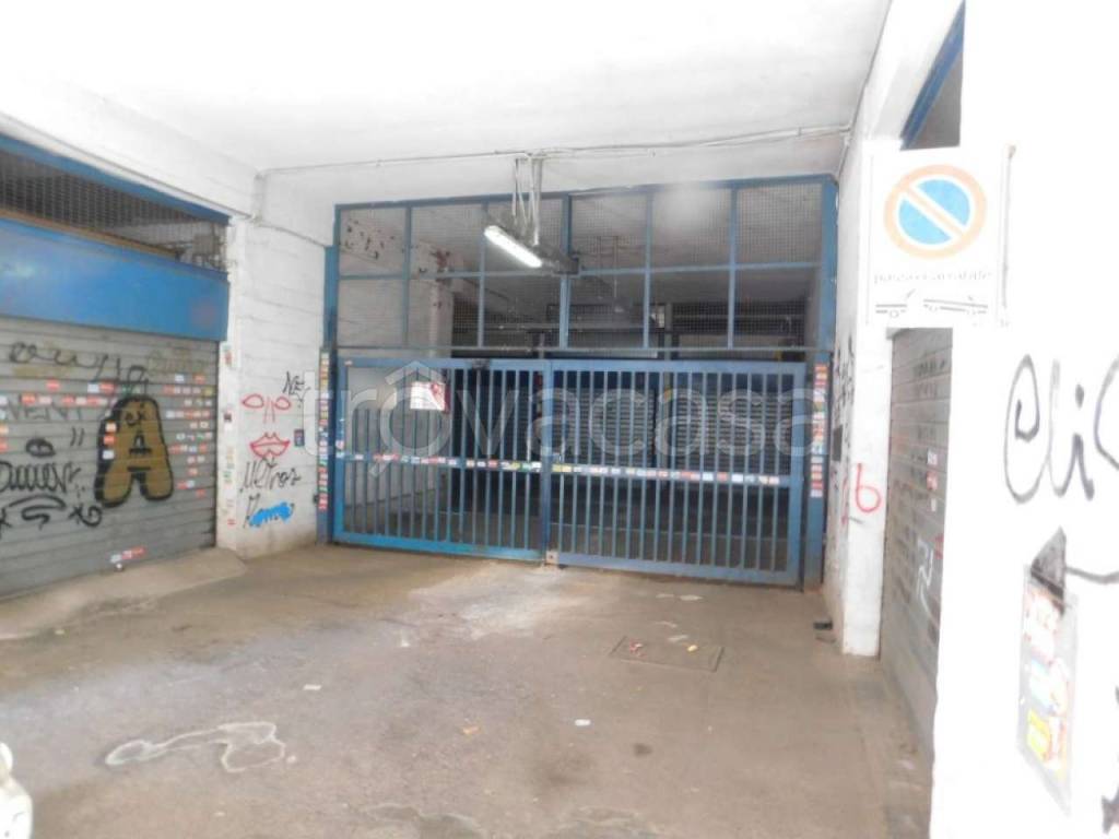 box auto in vendita a Roma in zona Monte Sacro/Talenti