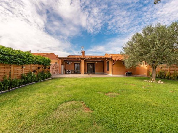 casa indipendente in vendita a Roma in zona Celio
