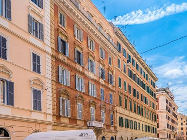 appartamento in vendita a Roma in zona Rione Prati