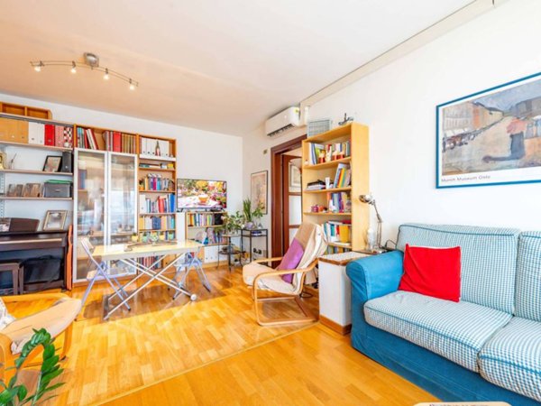 appartamento in vendita a Roma in zona Spinaceto