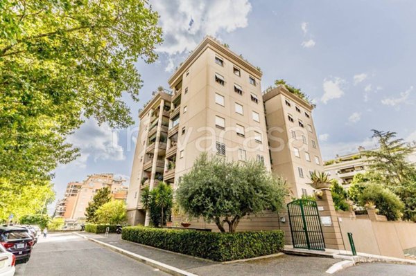 appartamento in vendita a Roma in zona Torrino