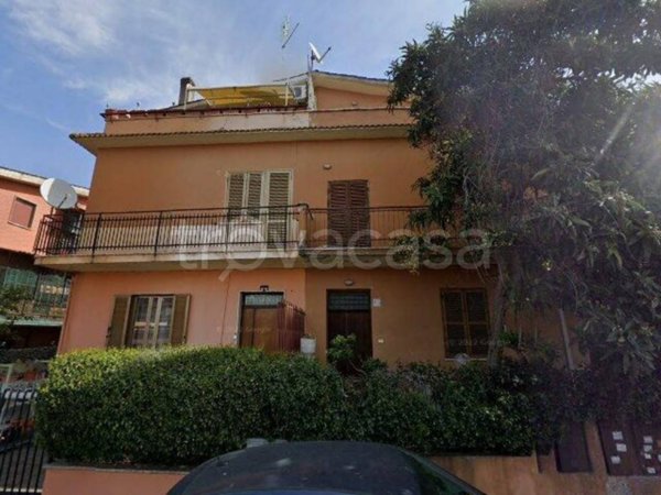 appartamento in vendita a Roma in zona Labaro