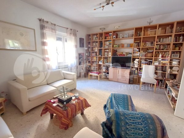 appartamento in vendita a Roma in zona Torre Spaccata