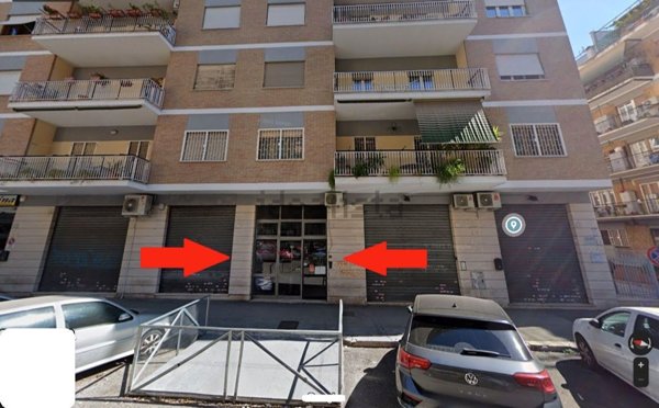 locale commerciale in vendita a Roma in zona Prenestino-Labicano