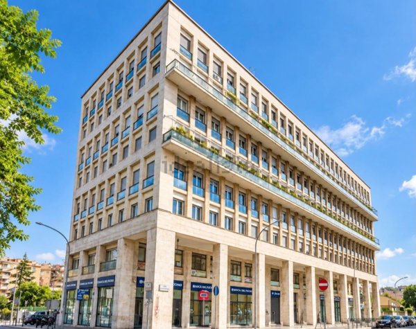 appartamento in vendita a Roma in zona Don Bosco