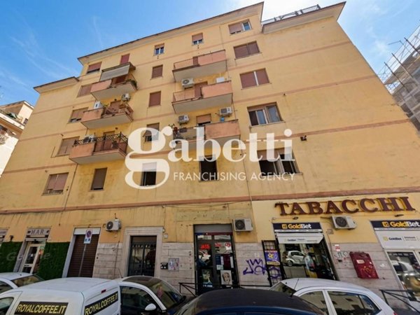 appartamento in vendita a Roma in zona Prenestino-Centocelle