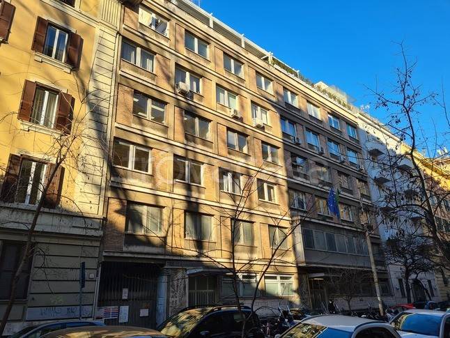 ufficio in vendita a Roma in zona Della Vittoria