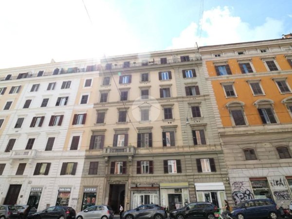 appartamento in vendita a Roma in zona Esquilino
