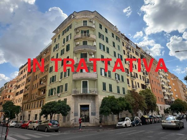 appartamento in vendita a Roma in zona Appio Latino