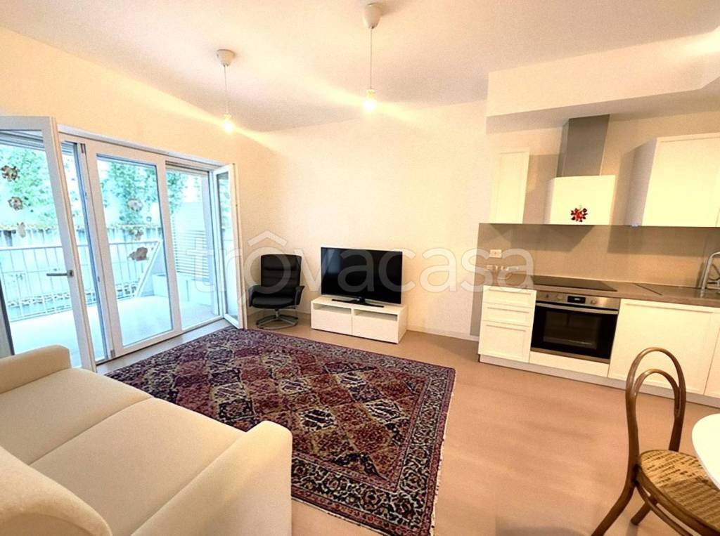 appartamento in vendita a Roma in zona Tor di Quinto