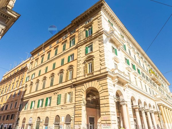 appartamento in vendita a Roma in zona Esquilino