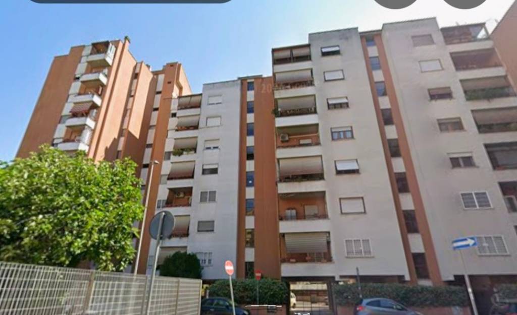 appartamento in vendita a Roma in zona Ponte Mammolo