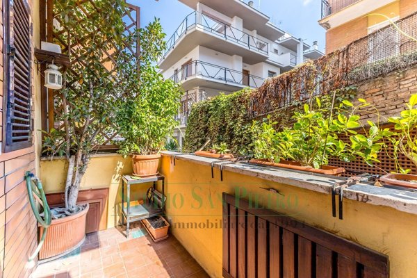 appartamento in vendita a Roma in zona Aurelio