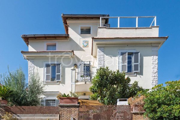 casa indipendente in vendita a Roma in zona Gianicolense