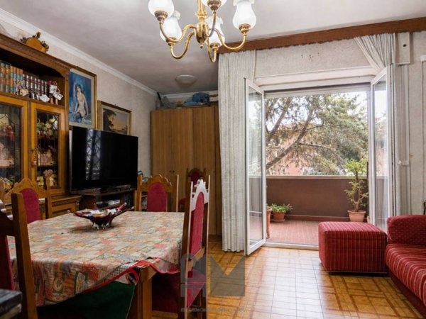 appartamento in vendita a Roma in zona Prenestino-Labicano
