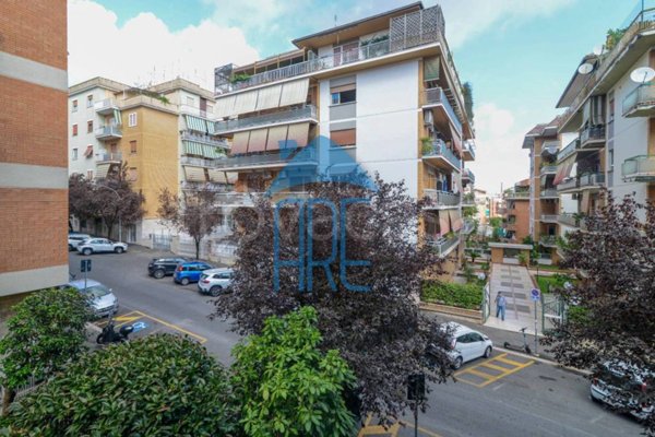 appartamento in vendita a Roma in zona Portuense